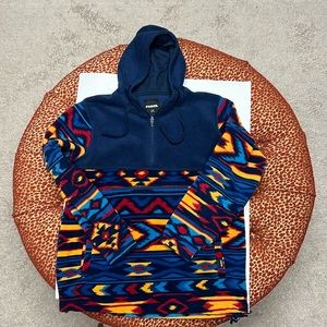 RSQ Like New Fleece Hoodie men’s small. Warm, colorful, excellent condition!